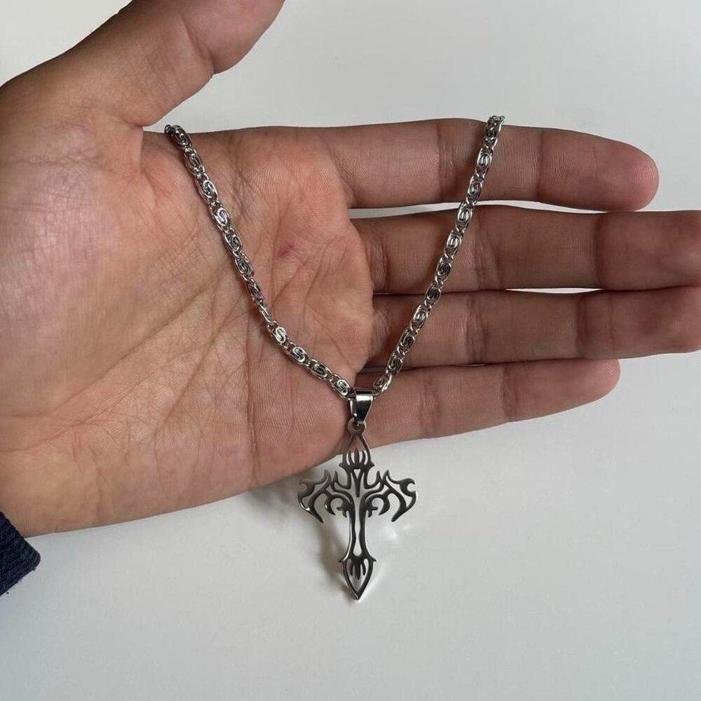 y2k 2000s style heavy metal punk grunge emo cross pendant necklace